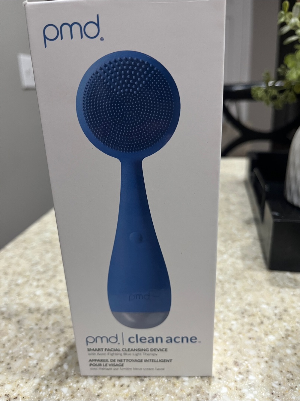 PMD Clean Acne Facial Cleansing Device in Blue
